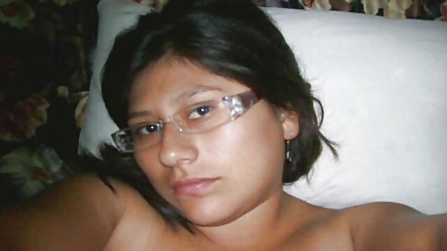 अश्लील कोई पंजीकरण  महिला सेक्सी मूवी एचडी में हैंडजॉब देती है
