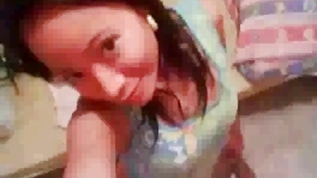 अश्लील कोई पंजीकरण  कैम पर कामुक जोड़े सेक्सी मूवी एचडी में कामुक सेक्स